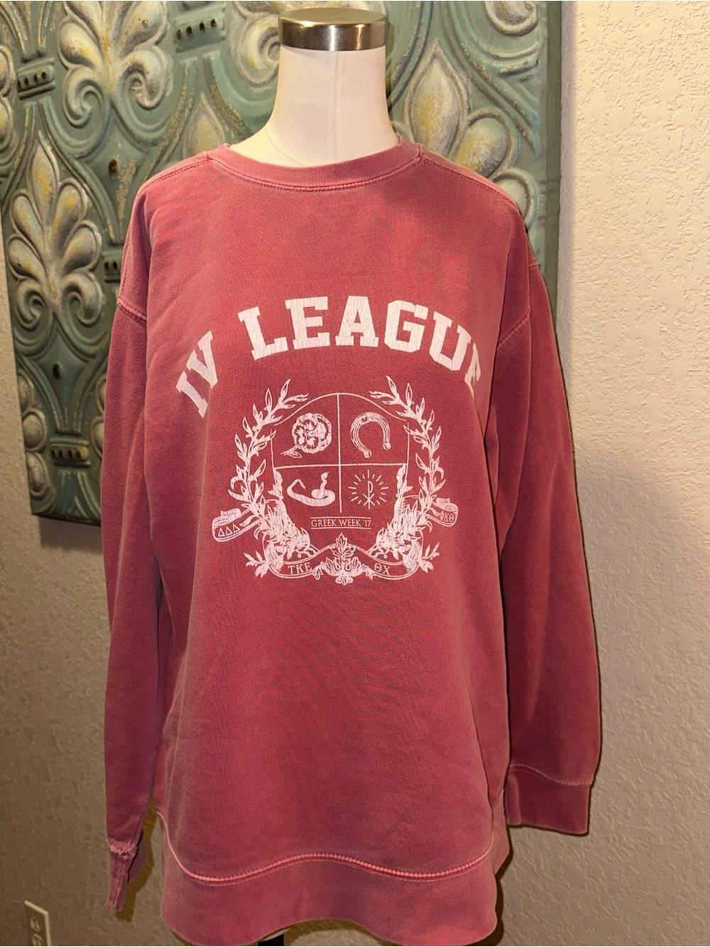 Comfort Colors Greek Week Sweatshirt M Pink Sorority Fraternity Collegiate Crew